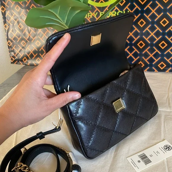 New, authentic tory burch willa crossbody  belt black bag - Picture 4 of 12